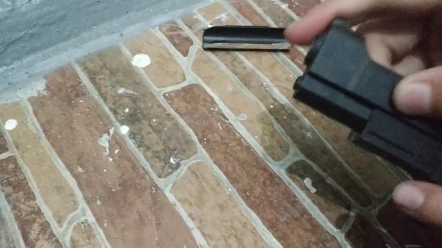 как стрелять из пистолета без магазина смотреть онлайн