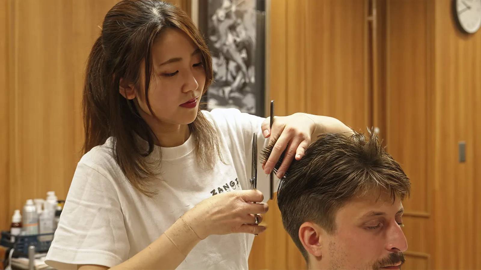 💈(ASMR) Best Haircut Of His Life By Cute Japanese Lady Barber - Scissors Only Haircut, Shave & More
