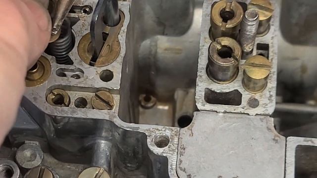 Weber DCOE 45 Carb Rebuild - Assembly