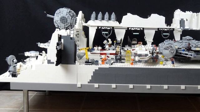 Custom UCS 75098 - LEGO STAR WARS HOTH ECHO BASE Part 1 смотреть онлайн