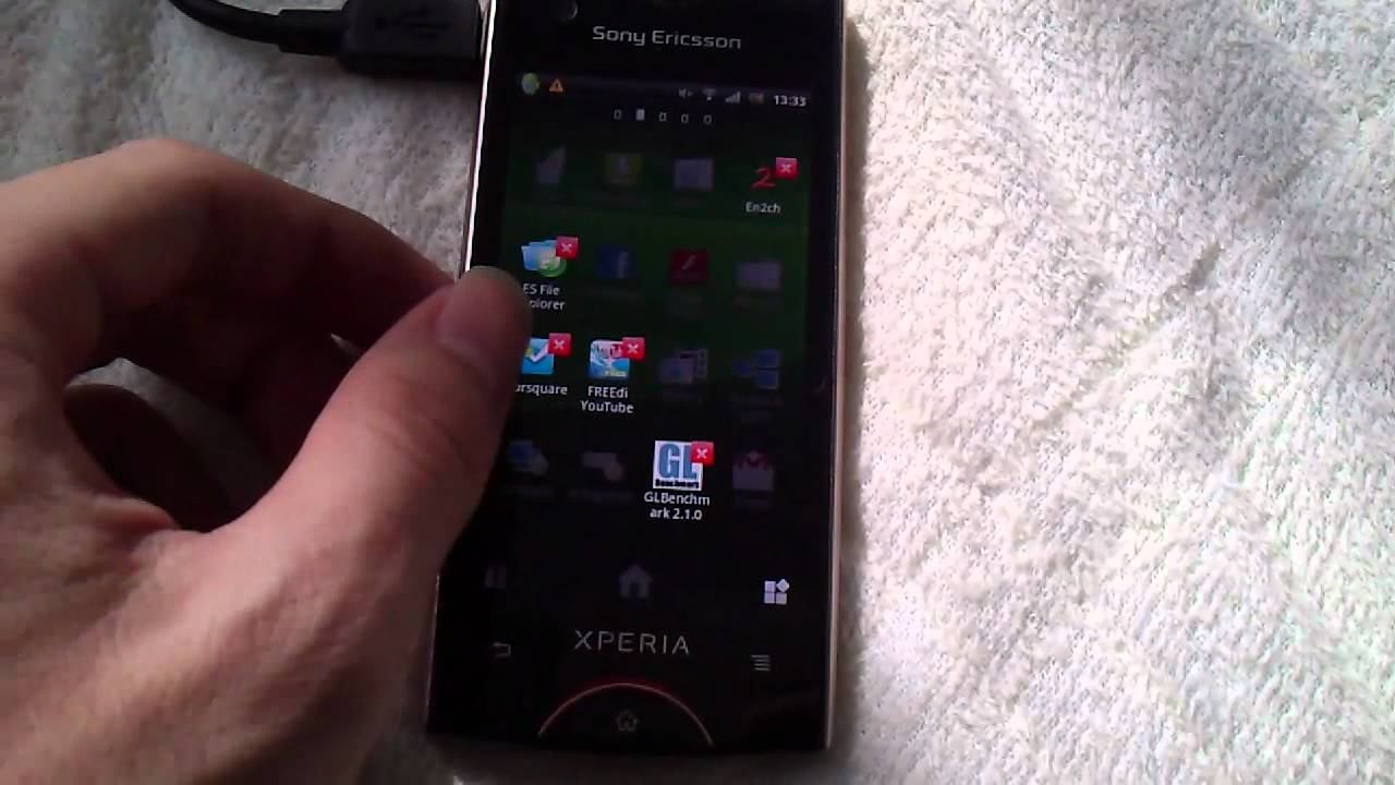 Sony Ericsson Xperia ray ST18i (Android 2.3.4) - Hands-on смотреть онлайн