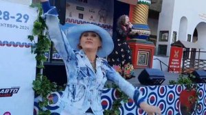 А он мне нравится.