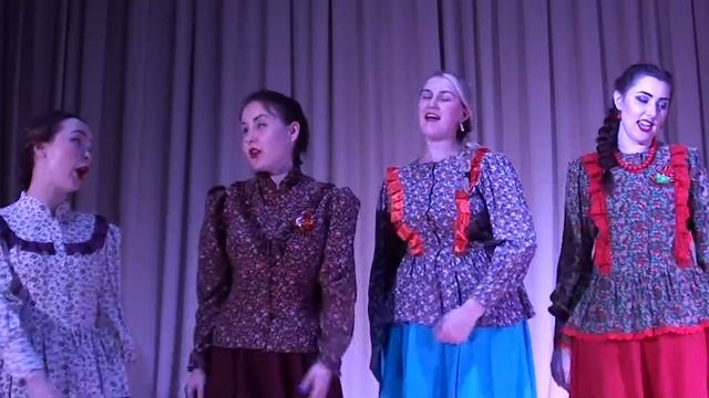 Фольклорный ансамбль "Ясногорье". "Катюша" смотреть онлайн