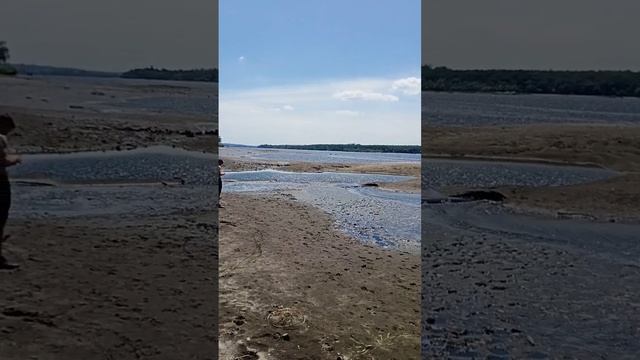 Запорожье 08.06.2023. Уровень воды упал на 3м. смотреть онлайн