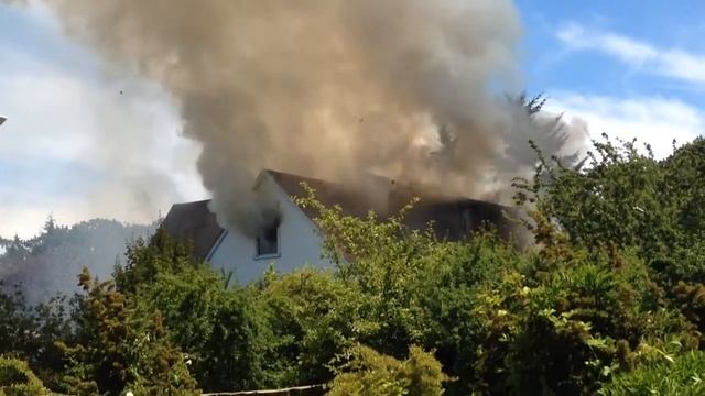 House fire смотреть онлайн