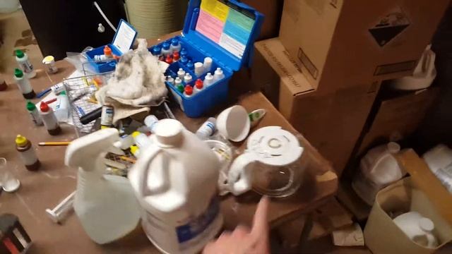 2018.04.05 - How to add acid to a pool to lower PH readings with Ecolab equipment. смотреть онлайн