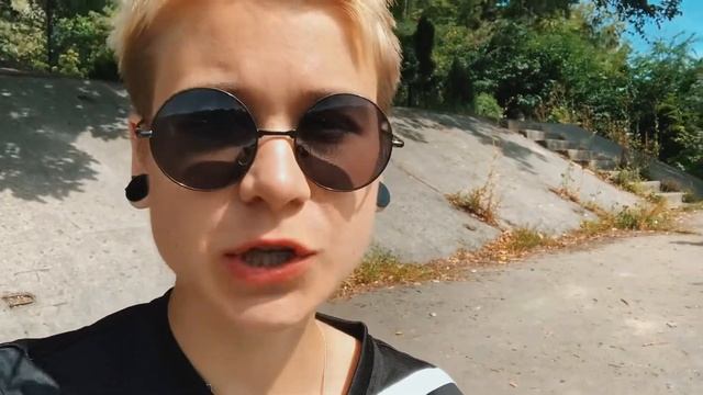 PlURAL NOUNS IN ENGLISH