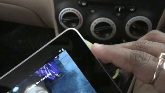 Review : TYLT Y-Charge + Syncable Car Charger for Smartphones & Tablets смотреть онлайн