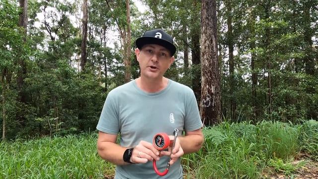 Tyre Deflator VS Tyre Pressure Gauge - Why you need both