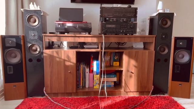 Comparativa ProAc Super Tower Vs MBQuart 350s