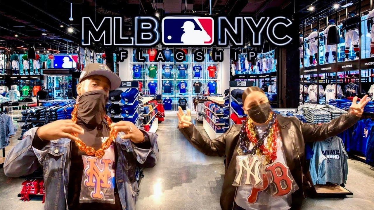 MLB New York City Flagship Store Tour | New Team Merch & Collectibles ⚾️ смотреть онлайн