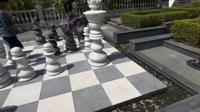 Ba Na Hills ! Fantasy Park! Vietnamul continua sa ma socheze !! смотреть онлайн
