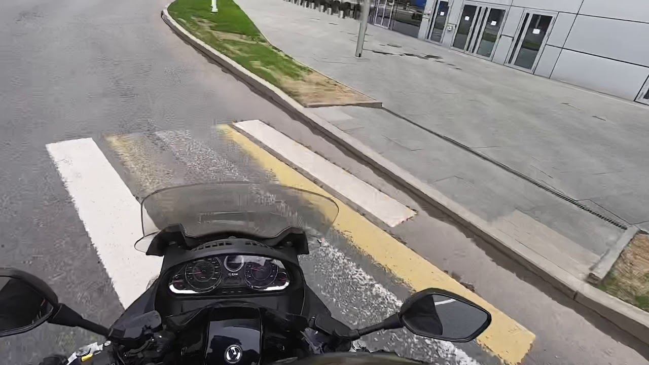 👑 упала на аккумулятор😁 смотреть онлайн