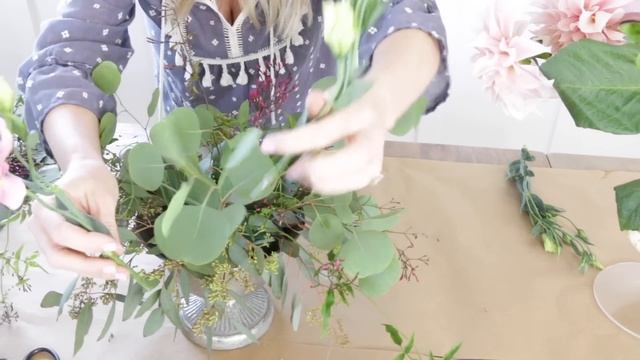 Petal Driven Floral Kit Centerpiece Tutorial смотреть онлайн