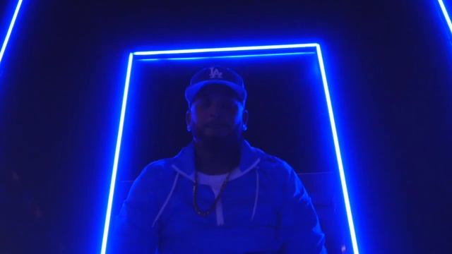Big Smile Official Music Video смотреть онлайн