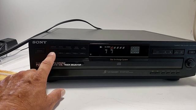 Sony 5 CD Changer Compact Disc Player CDP 260Z (SOLD) смотреть онлайн
