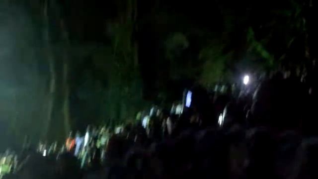 Nche Francis at Don Moen in Limbe Botanic Gardens 29 смотреть онлайн