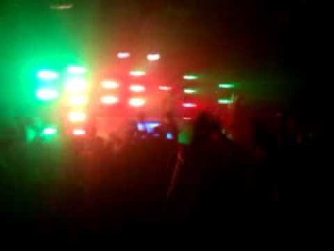 Vi sitter i Ventrilo och spelar DotA - Basshunter Seattle 2010 смотреть онлайн