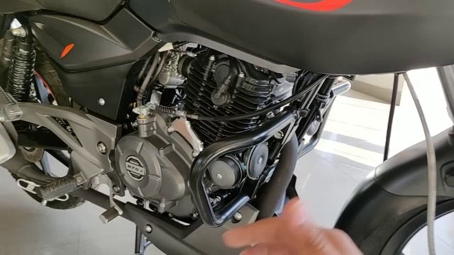 2019 Bajaj Pulsar 180 F смотреть онлайн