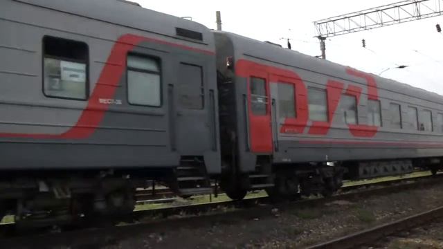 ЭП1-250 с поездом №537 Новосибирск — Анапа смотреть онлайн