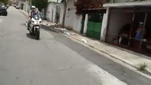 SUZUKI GSX-R 750 RELÍQUIA DA EQUIPE DANGER SUPERBIKES смотреть онлайн