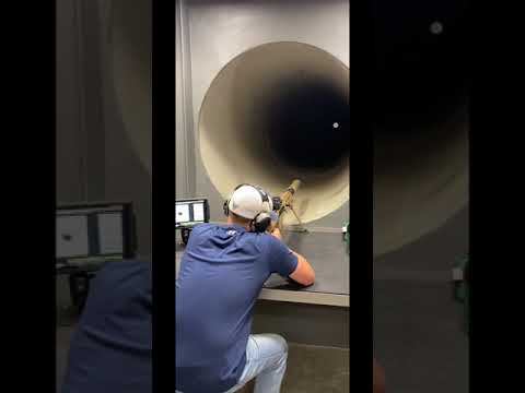 Shooting a Barrett 50 cal….INSANEEEEE смотреть онлайн