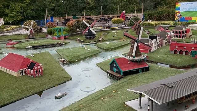 Miniland in Legoland Windsor part 1 смотреть онлайн