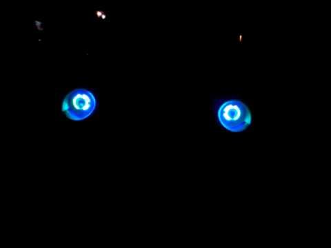Doble ojos de Angel en Chery QQ смотреть онлайн