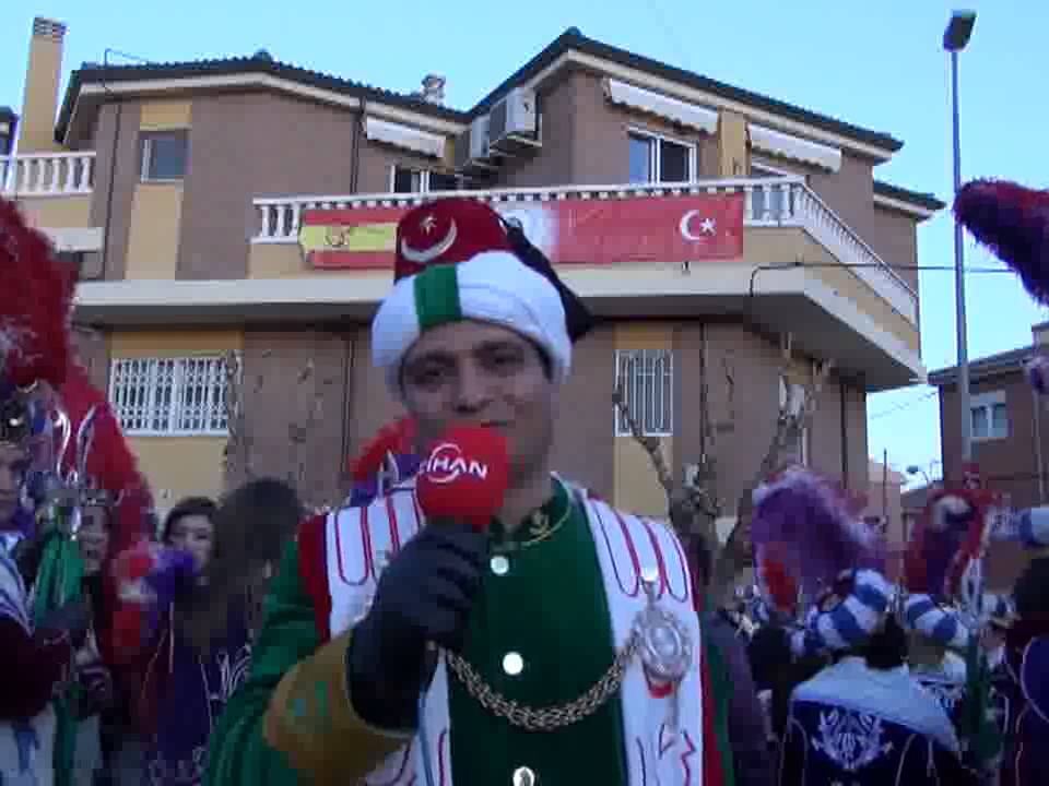 İSPANYA'DA MÜSLÜMAN-HIRİSTİYAN FESTİVALİ смотреть онлайн