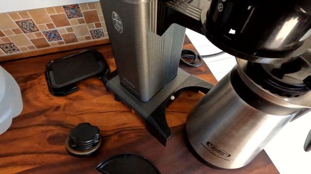 Choosing the right coffee maker for full-time Van Life смотреть онлайн