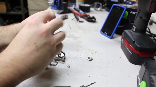 DIY Coolant System Pressure Tester | Find Coolant Leaks | Diagnose Bad Head Gasket смотреть онлайн