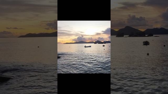 Закат на пристани острова Ла Диг