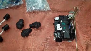 Lada Largus 2019. Часть 2. Установка приводов дверей и концевиков. Своими руками. DIY.