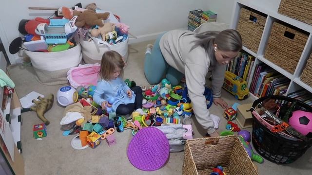 PLAYROOM DECLUTTER AND ORGANIZE 2022 // SPEED CLEANING MOTIVATION // EXTREME DECLUTTERING смотреть онлайн