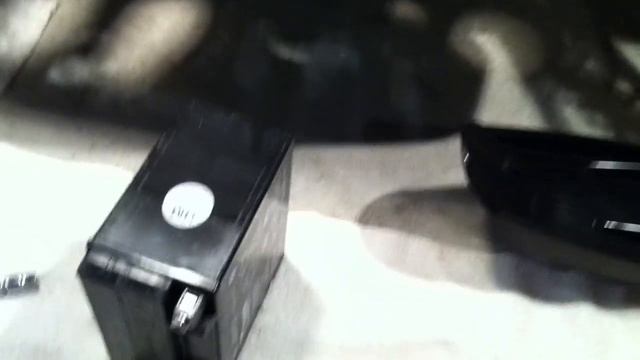 Battery removal 1200 4tec смотреть онлайн