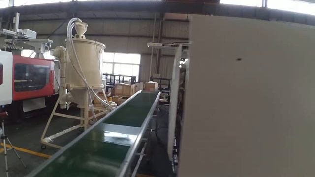 Проверка термопластавтомата с роботом по выпуску одноразовых приборов