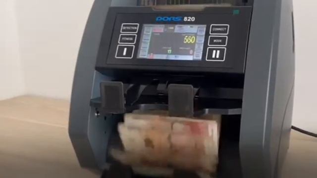 CONTADOR DE BILLETES DORS D820