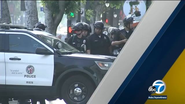 Hollywood Farmers' Market: LAPD in standoff with suspect after reports of shooting I ABC7 смотреть онлайн