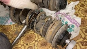 KiA Spectra КАК РАЗОБРАТЬ ЗАДНЮЮ СТОЙКУ И НЕ ПАРИТСЯ