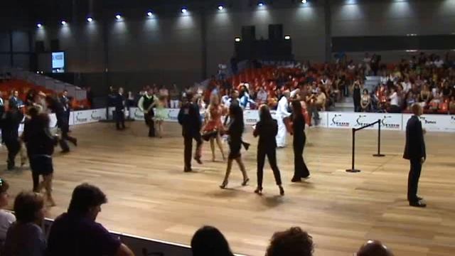 2009 Campionato Italiano FIDS - Finale Salsa Cubana cat 36/45 смотреть онлайн