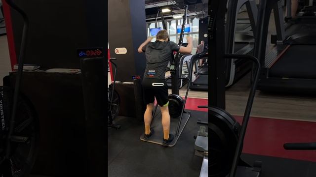 Родин Артем, ТФ Королёв , член клуба дистанция -2398 м