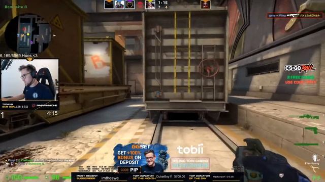 Pimp playing CS GO with eye tracker? | BEST MOMENTS смотреть онлайн