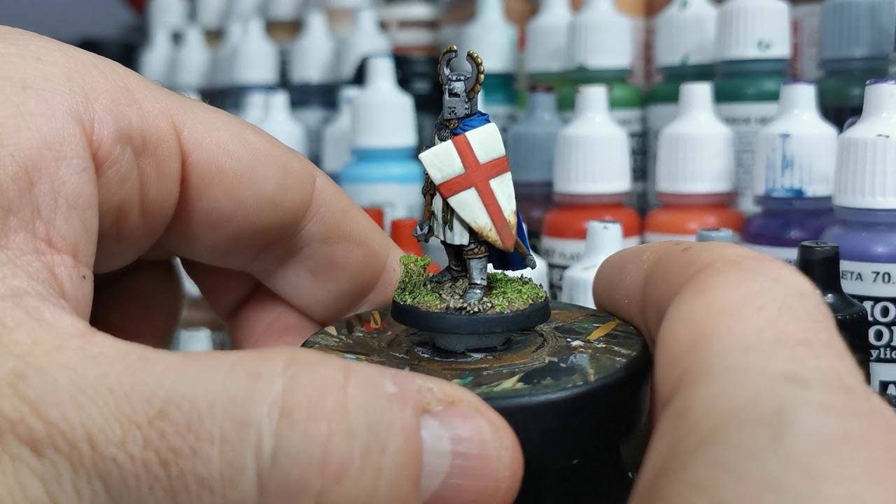 28mm V and V miniatures crusader painted. смотреть онлайн