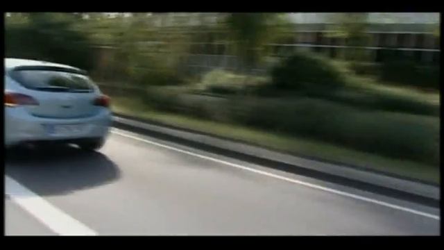 Opel Astra смотреть онлайн