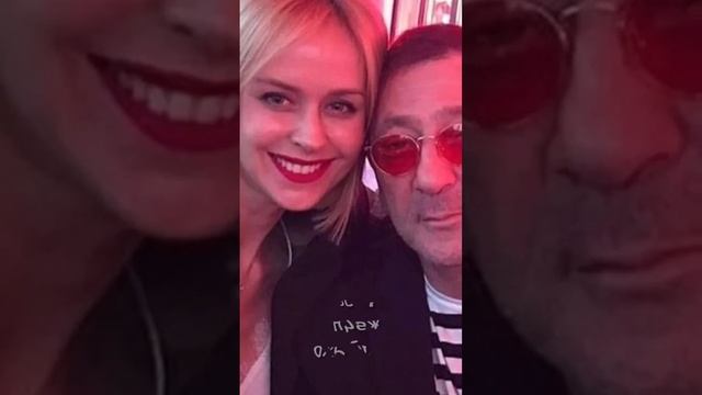 Лепс и его супруга #лепс #григорийлепс #рек #crocuscityhall #лепслучший смотреть онлайн