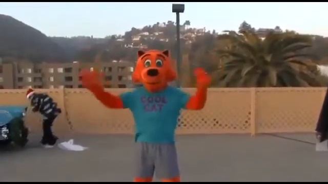 Cool Cat Saves The Kids - RaisorBlade Reviews смотреть онлайн
