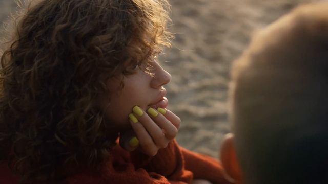 Как пожилые мужчины могут обнаружить тонкие тактики соблазнения молодой женщины смотреть онлайн