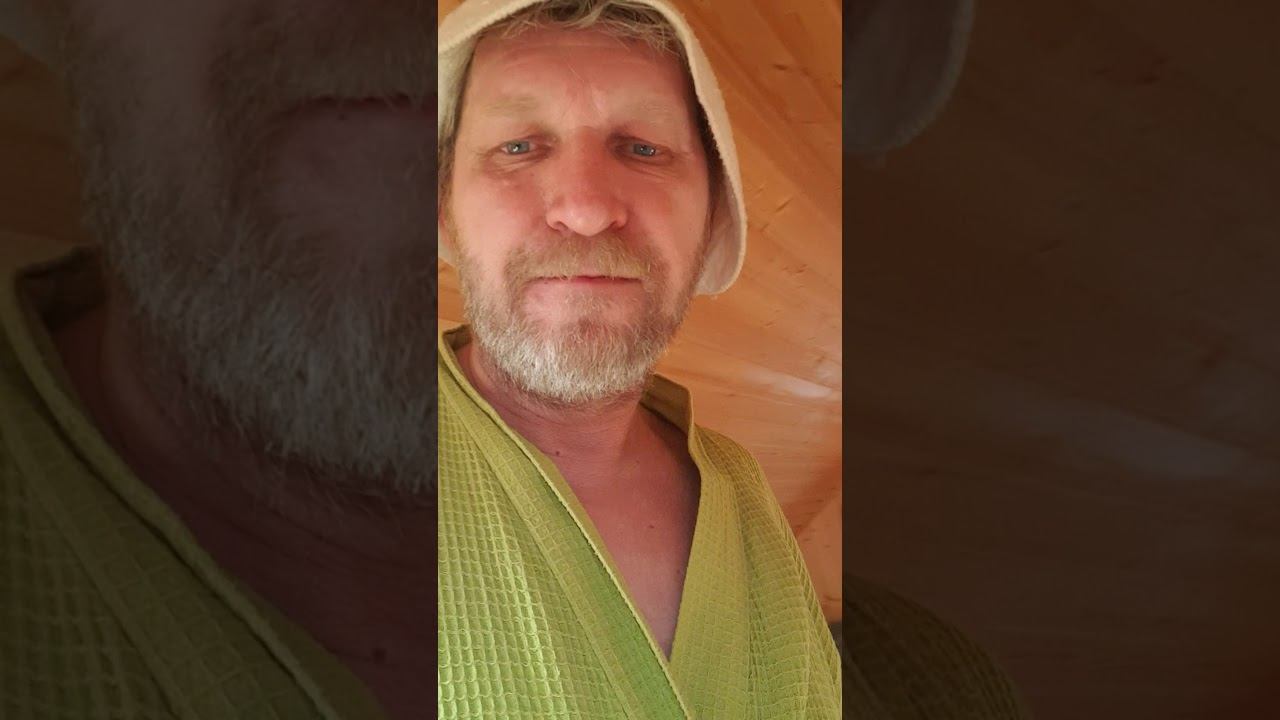 С прощенным воскресным. смотреть онлайн