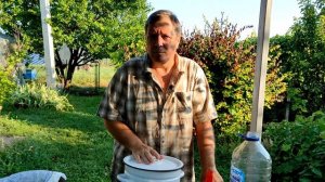 Как приготовить КАС-81 для пчёл