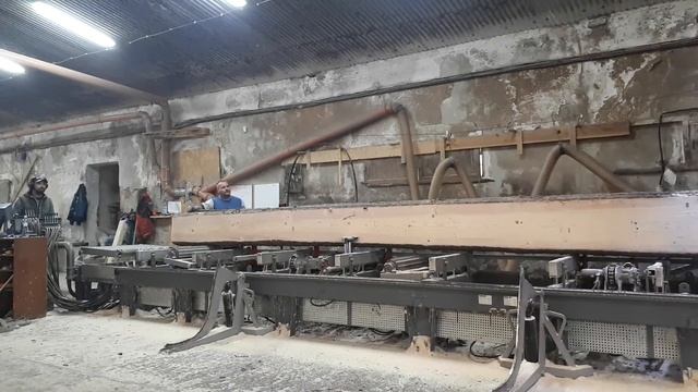Pilous CTR 1000 H - Rönkhasító szalagfűrészgép смотреть онлайн